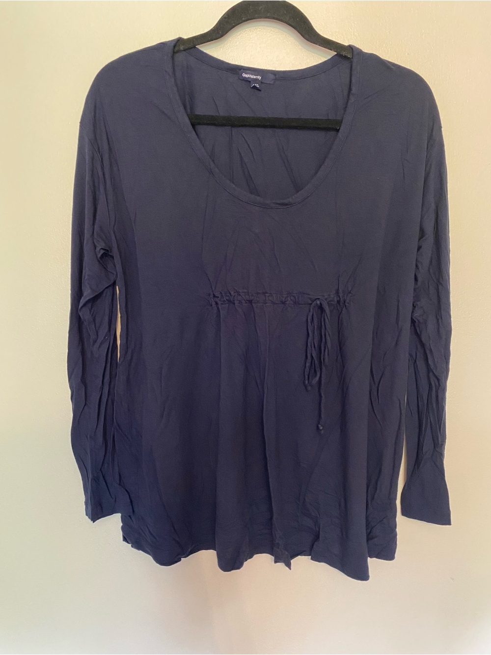 GAP Navy Scoop-Neck Long Sleeve Top